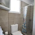 Apartamento Cozy In City's Suburbs *