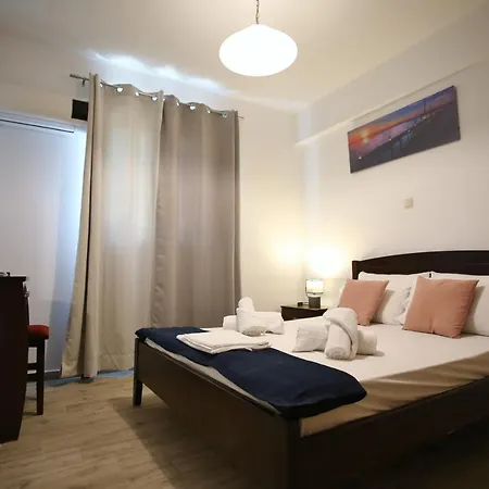 Cozy In City's Suburbs * Lefkáda